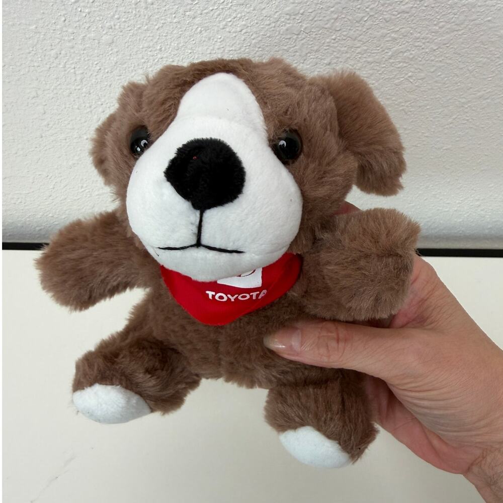 NWT Toyota Brown Plush Dog Stuffed Animal Red Bandana Promo Mascot 6"